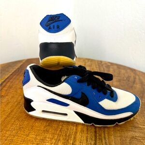 Women’s Nike Air Max 90, Royal Blue